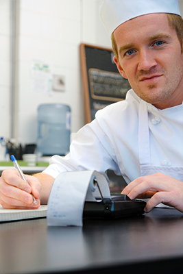How to Manage Your Restaurant&##x27;s Critical Numbers and Avoid Financial Loose Ends