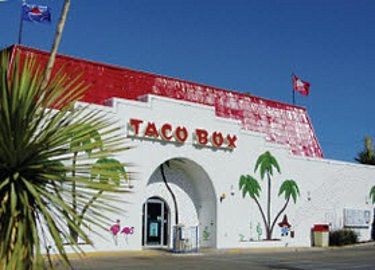 Taco Box uses RestaurantOwner.com Templates to Address Employee Cell Phone and Social Media Abuse