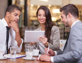 Fundamental Leadership Skills for Restaurant Owners
