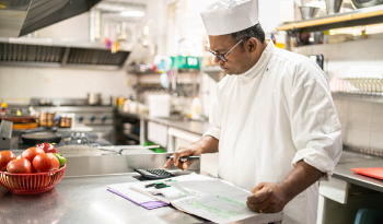 How Prospecting Your Restaurant&##x27;s General Ledger Can Provide a Wealth of Business Information