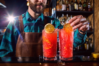 How the Market for Non-alcoholic Cocktails Might Fit Your Business