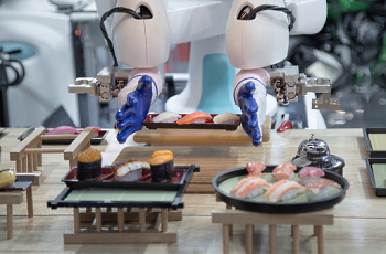How Technology Can Reduce Labor Costs While Maintaining Service
