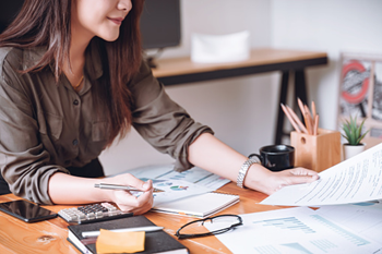 Funding Your Dream&##x3a; How to Secure Financing for Your Restaurant Concept
