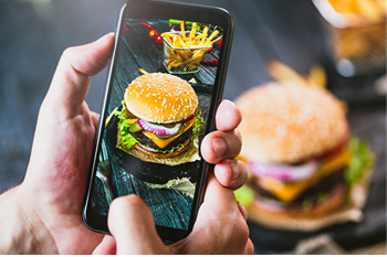 Photos That Attract Guests and Strengthen Restaurant Operations