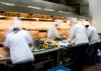 Restaurant Labor Scheduling&##x3a; Essential Practices to Control Cost & Deliver Great Service