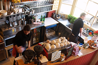 Restaurant Economics&##x3a; Inside Expansion
