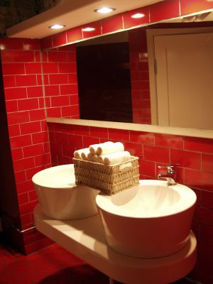 Using Bathrooms as a Design Feature in Your Restaurant